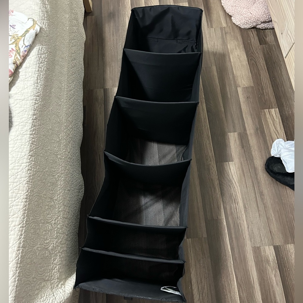 Clothes organizer
